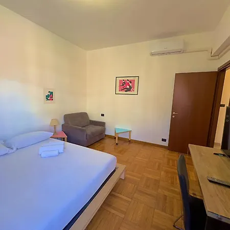 Appartme Guest House Doria 17 Milan Exterior photo