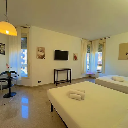 Appartme Guest House Doria 17 Milan Exterior photo